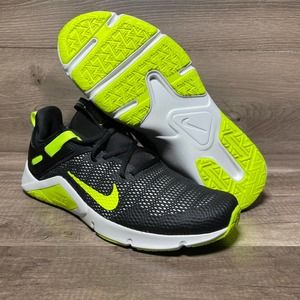 Mens Nike Legend Essential Gymnastics